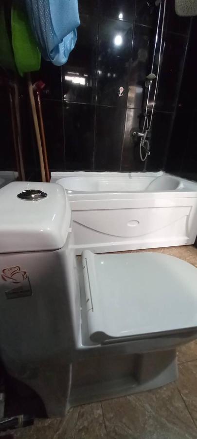 Apartment Zurabi Μπατούμι Εξωτερικό φωτογραφία