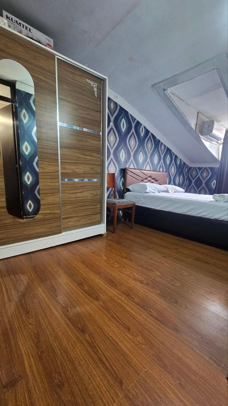 Apartment Zurabi Μπατούμι Δωμάτιο φωτογραφία